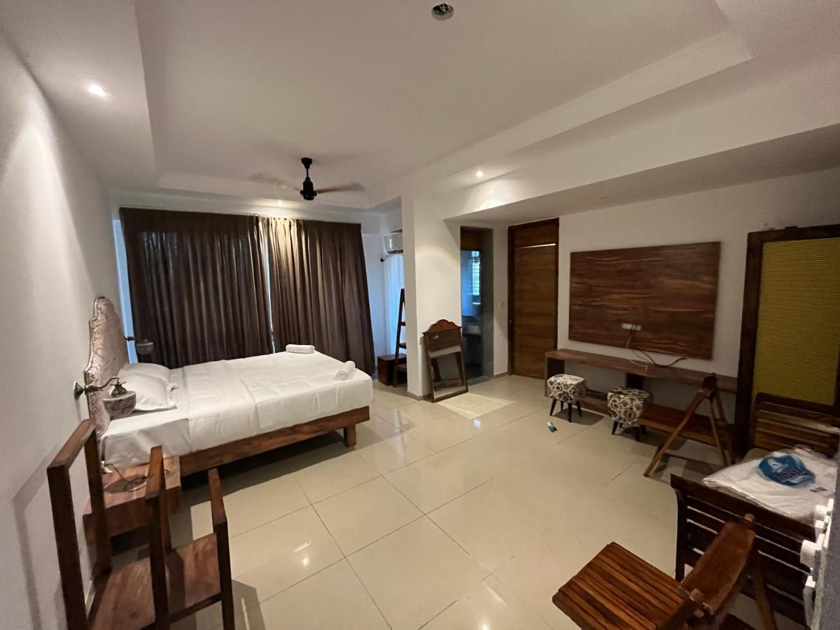 Goa Stay Hotel Calangute Exterior photo